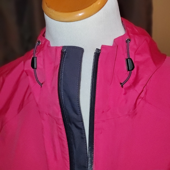 😘🎀Cute North Face Jacket🎀😘 - Picture 5 of 7